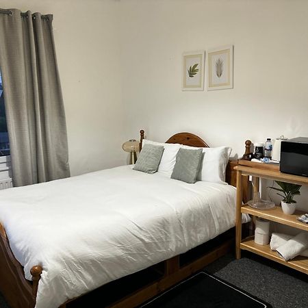 Precise Homes Ltd Wolverhampton Eksteriør billede